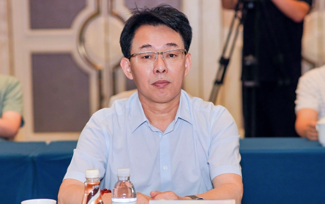 于清教：柔肩擎千鈞！致敬電池新能源產(chǎn)業(yè)木蘭力量