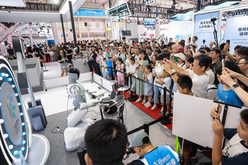 華熙生物/蔚來資本/聯(lián)想創(chuàng)投等押注！具身智能賽道新玩家不斷