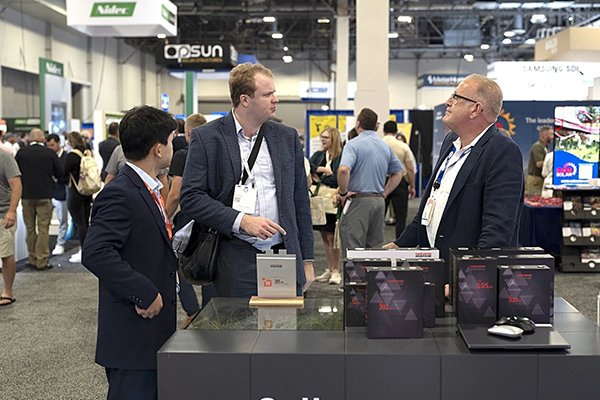 循環(huán)壽命達(dá)15000次！南都電源392Ah儲(chǔ)能電池發(fā)布