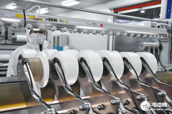 【隔膜周報】上半年全球動力電池隔膜裝載量達76.9億㎡！多家隔膜上市公司業(yè)績披露