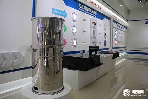 【電解液周報】電解液領域公司業(yè)績兩極分化！7月六氟磷酸鋰出口量環(huán)增13%