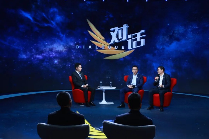 歷史級時刻！萬億級大產(chǎn)業(yè)，引爆全球→