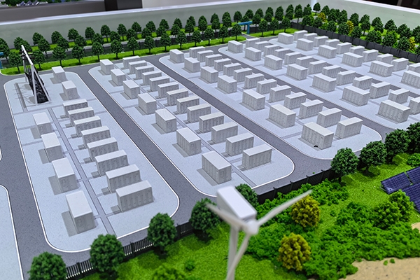 大單不斷！訂單排到明年！機構(gòu)集體上修儲能需求預(yù)測！